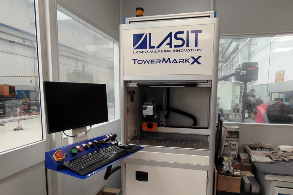 macchina-incisione-laser-metallo-ipm-brescia